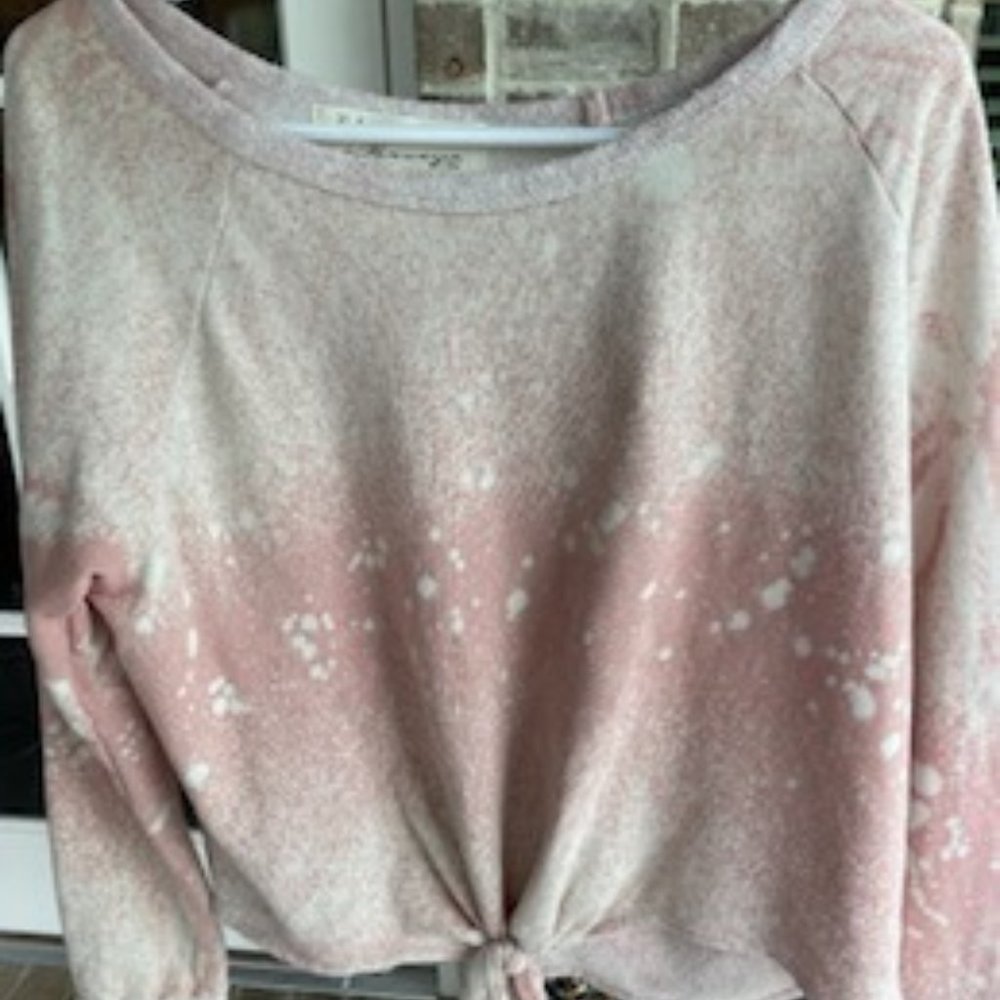 Vintage Havana Medium Dappled Rose Sweatshirt